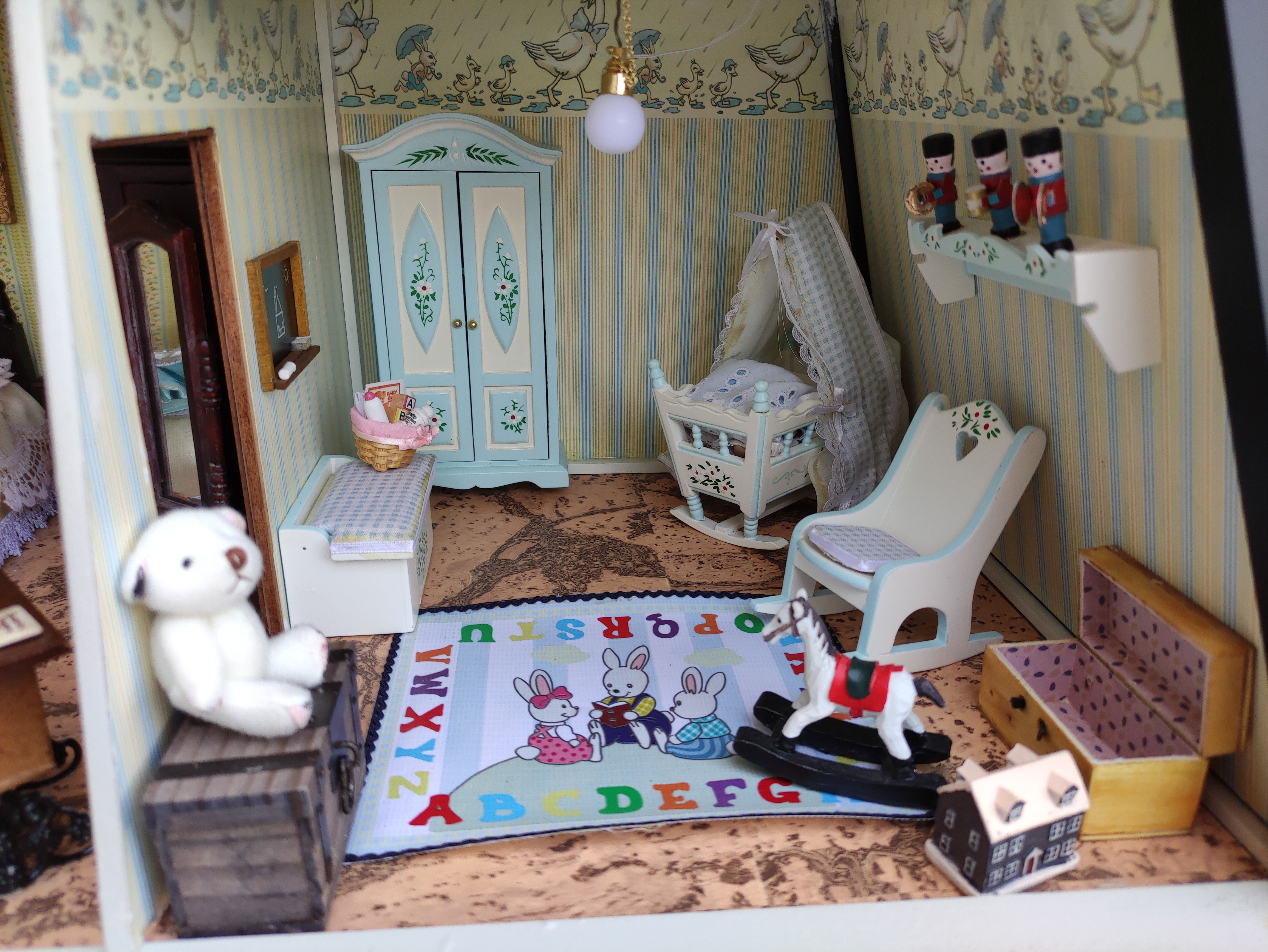 casita muñecas juguete infantil madera luz 70x68.5x31.5 1u